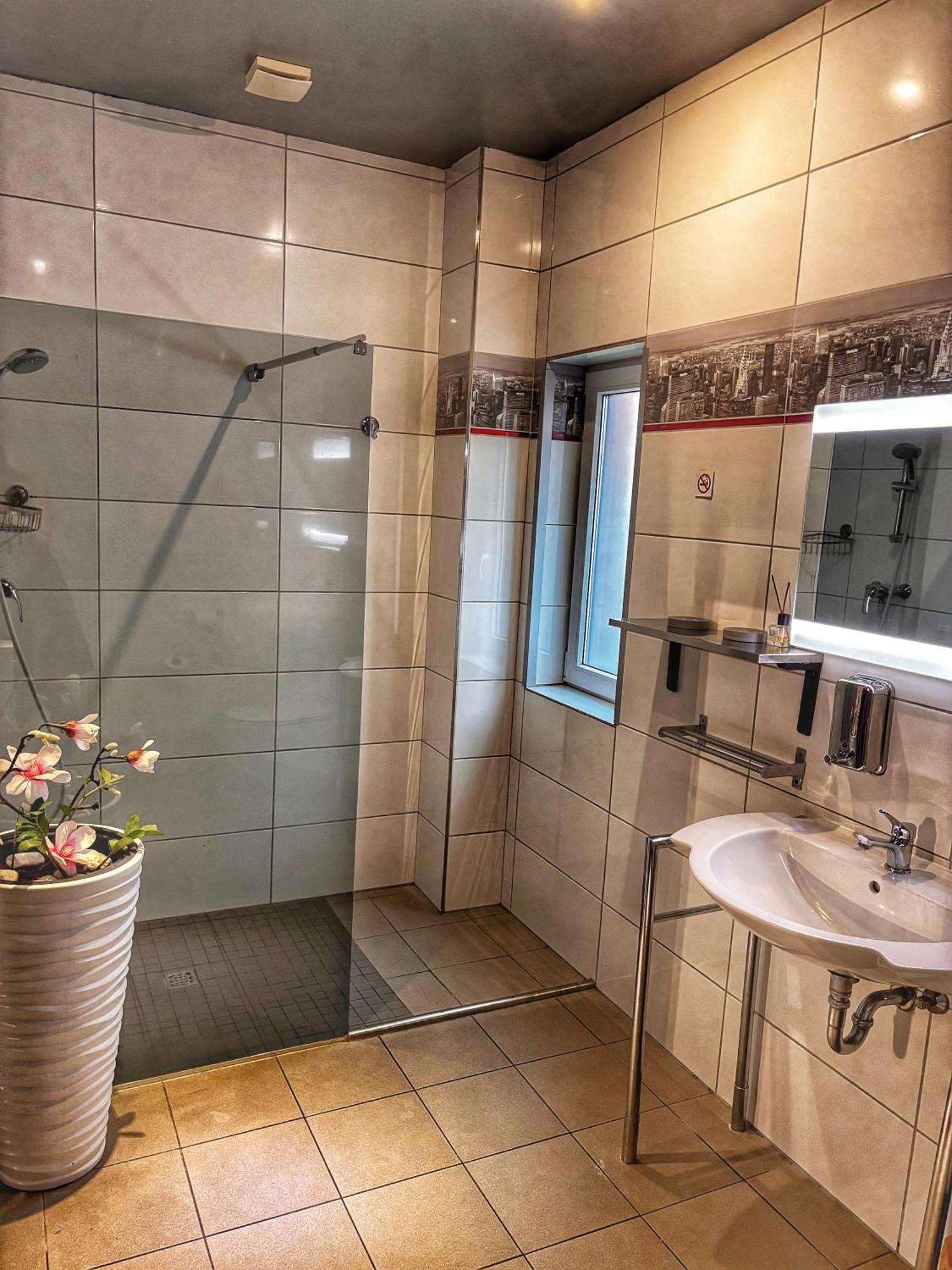 Hotel 108 Глінде Екстер'єр фото